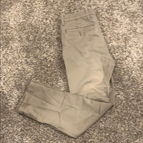 2 Levi’s Khakis - Picture 6 of 6